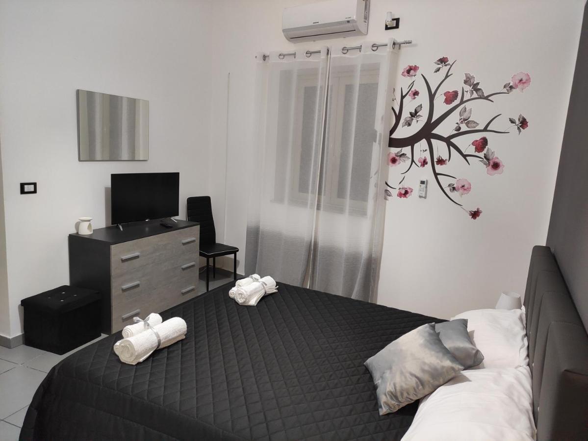 Casa Vacanze Campanella - Apartment At The Zisa Palermo Exteriör bild