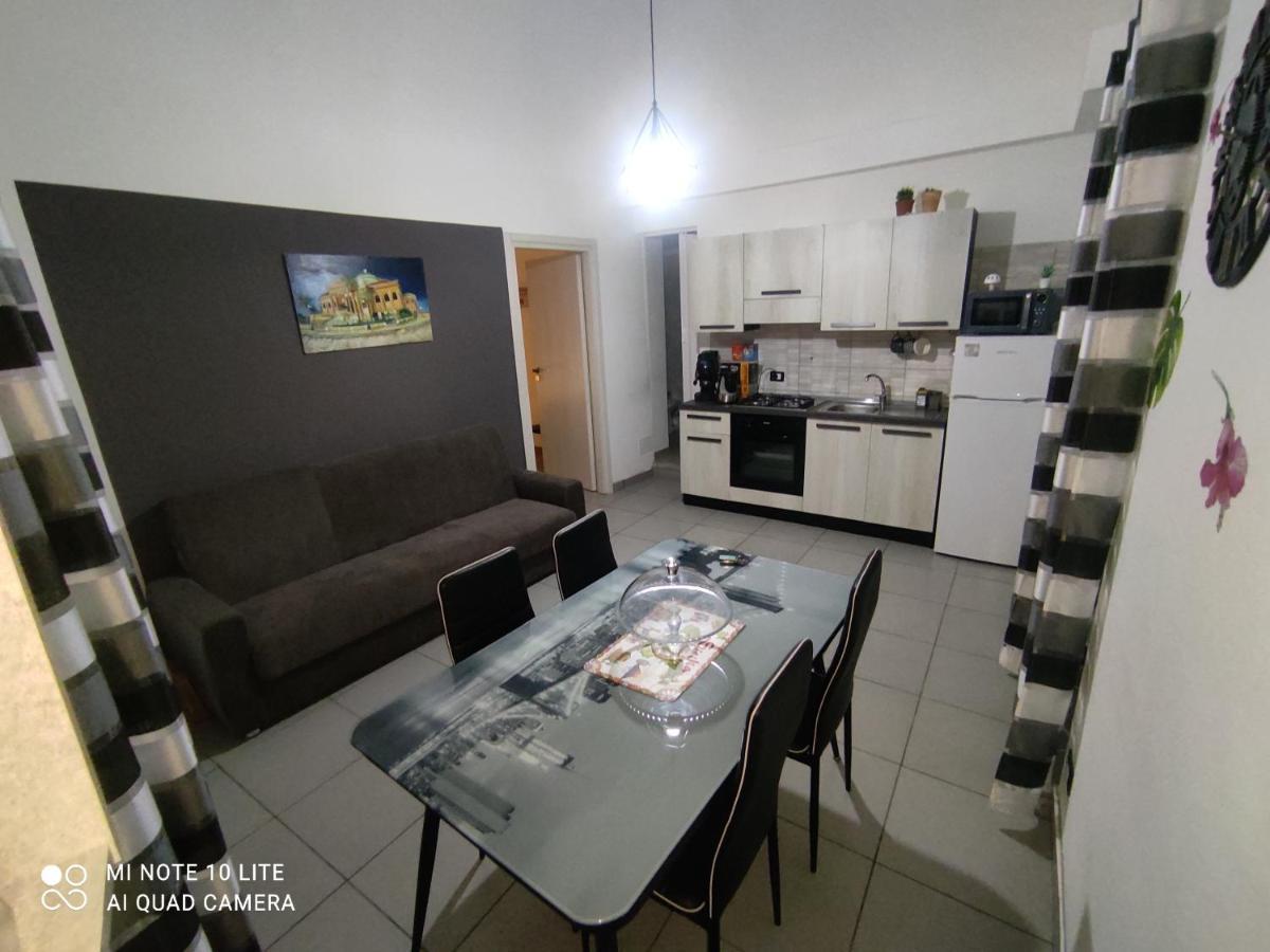 Casa Vacanze Campanella - Apartment At The Zisa Palermo Exteriör bild
